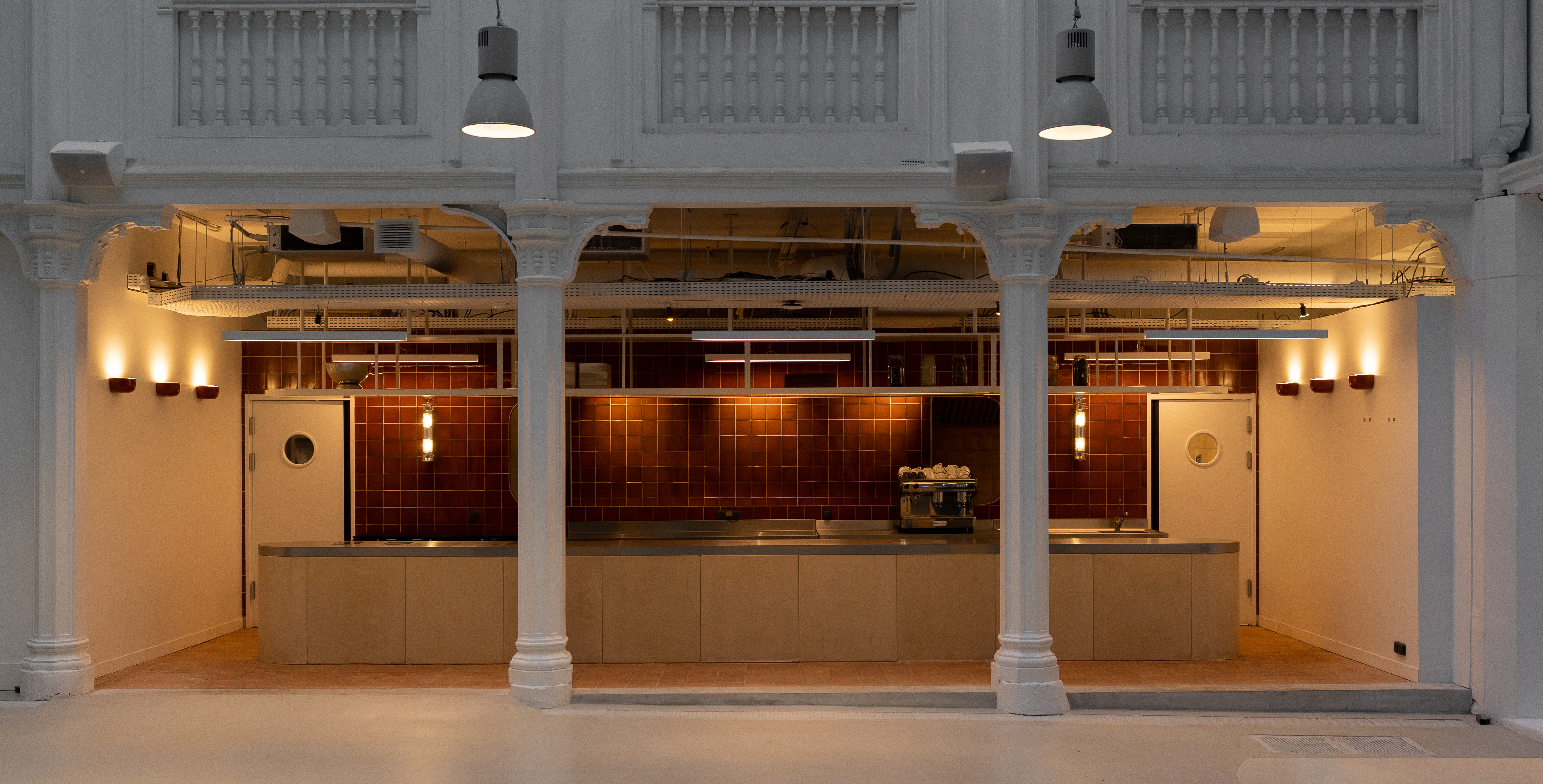 VEJA _ Café 146 – rénovation d'immeuble Allier