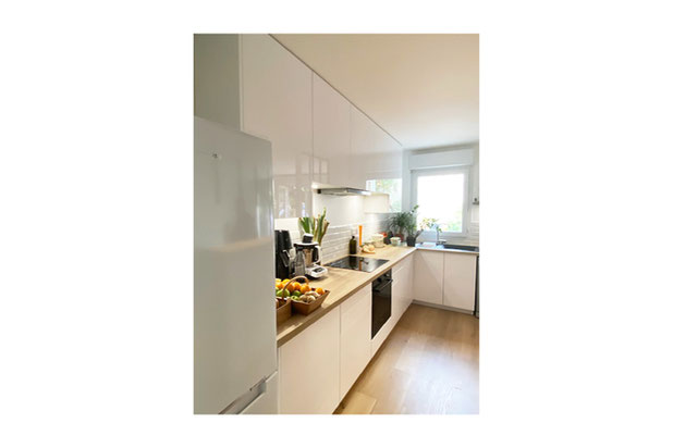 La cuisine vue de l'entrée-renovation-appartement-Asnières-sur-Seine
