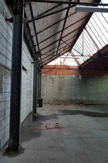 Photographie du bâtiment existant-rehabilitation-atelier_loft-Cholet