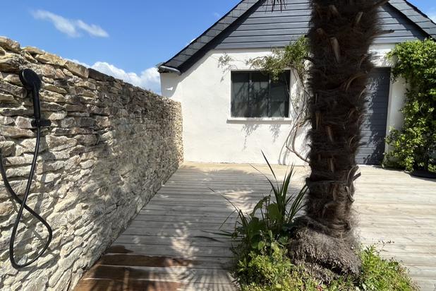 Création d'une douche extérieure-renovation-maison-Sarzeau