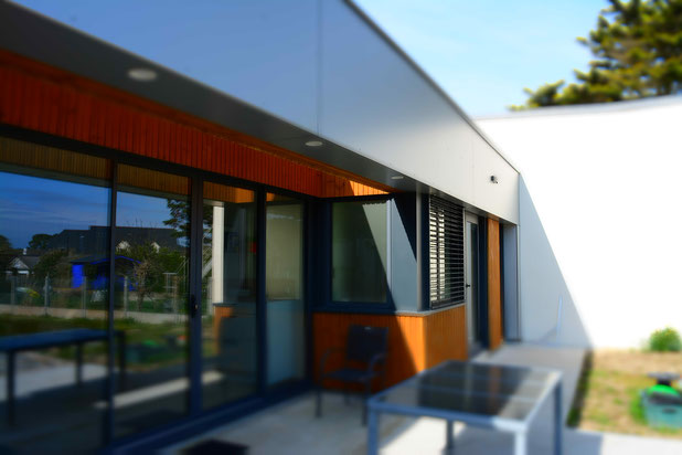 Vers la suite parentale depuis le jardin 2-construction-maison-La Turballe