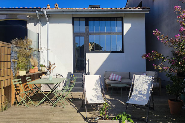 Vue arrière de la maison après travaux-agrandissement_extension-maison-Bègles
