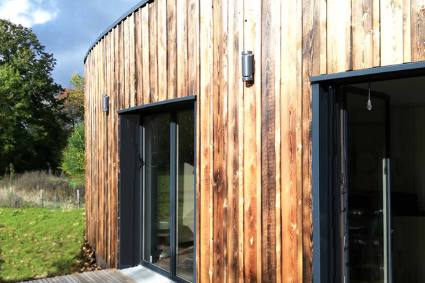 Bardage en bois brûlé-construction-maison-Morlaix