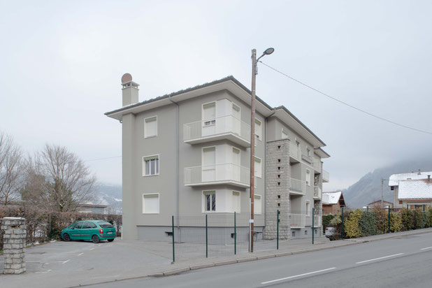 White Roof Housing-rehabilitation-immeuble-Passy