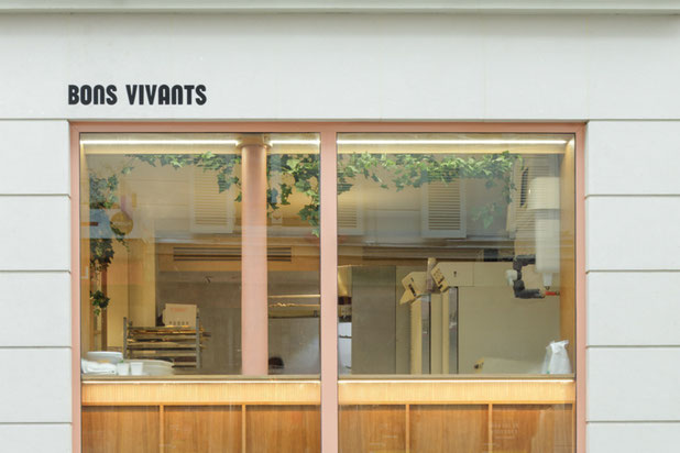 Devanture de la boulangerie-renovation-boutique_local-Paris