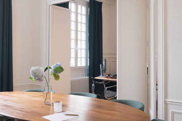 Salle de réunion convertible-rehabilitation-bureaux-Paris