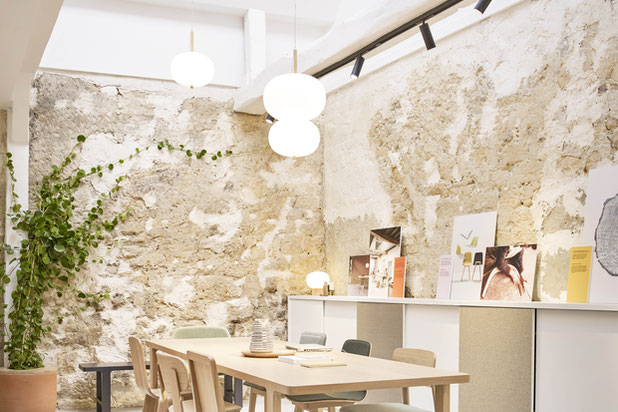 Espace d'exposition des mobiliers-renovation-boutique_local-Paris