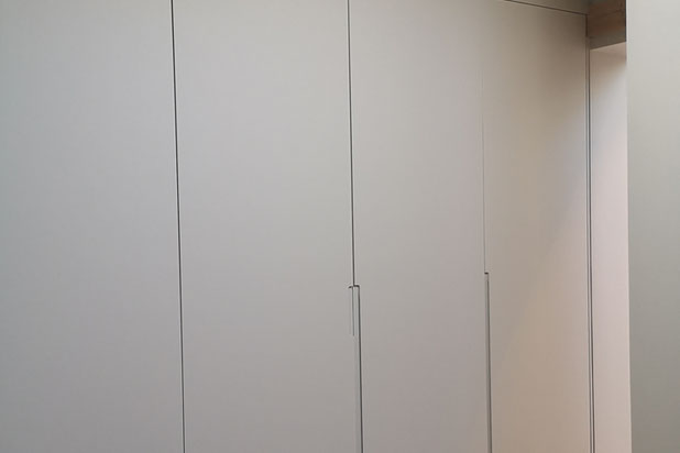 Dressing-agrandissement_extension-maison-Mûrs-Erigné