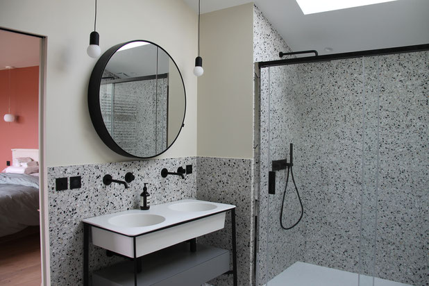 Salle de bains parentale 02-agrandissement_extension-maison-Mûrs-Erigné