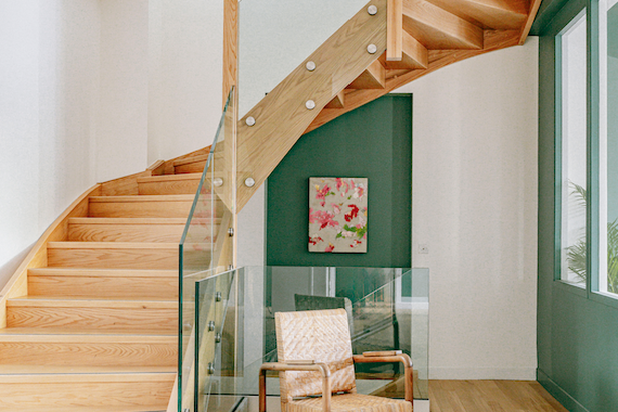 Escalier RDC/R+1-renovation-bureaux-Paris