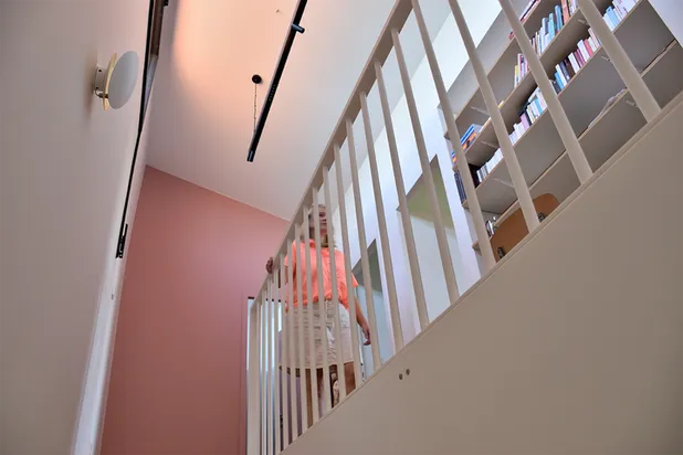 Vue intérieure - Circulation / Espace de jeu-agrandissement_extension-maison-Ychoux