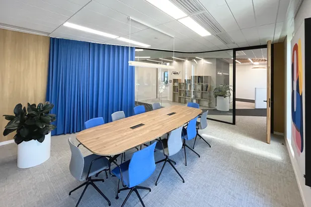 Vue intérieure - Salle de réunion 03-amenagement-bureaux-Bagneux