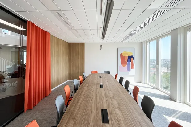 Vue intérieure - Salle de réunion 04-amenagement-bureaux-Bagneux