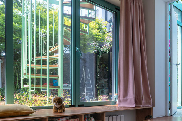 Vue intérieure de l'extension donnant sur le jardin extérieur-agrandissement_extension-maison-Rennes