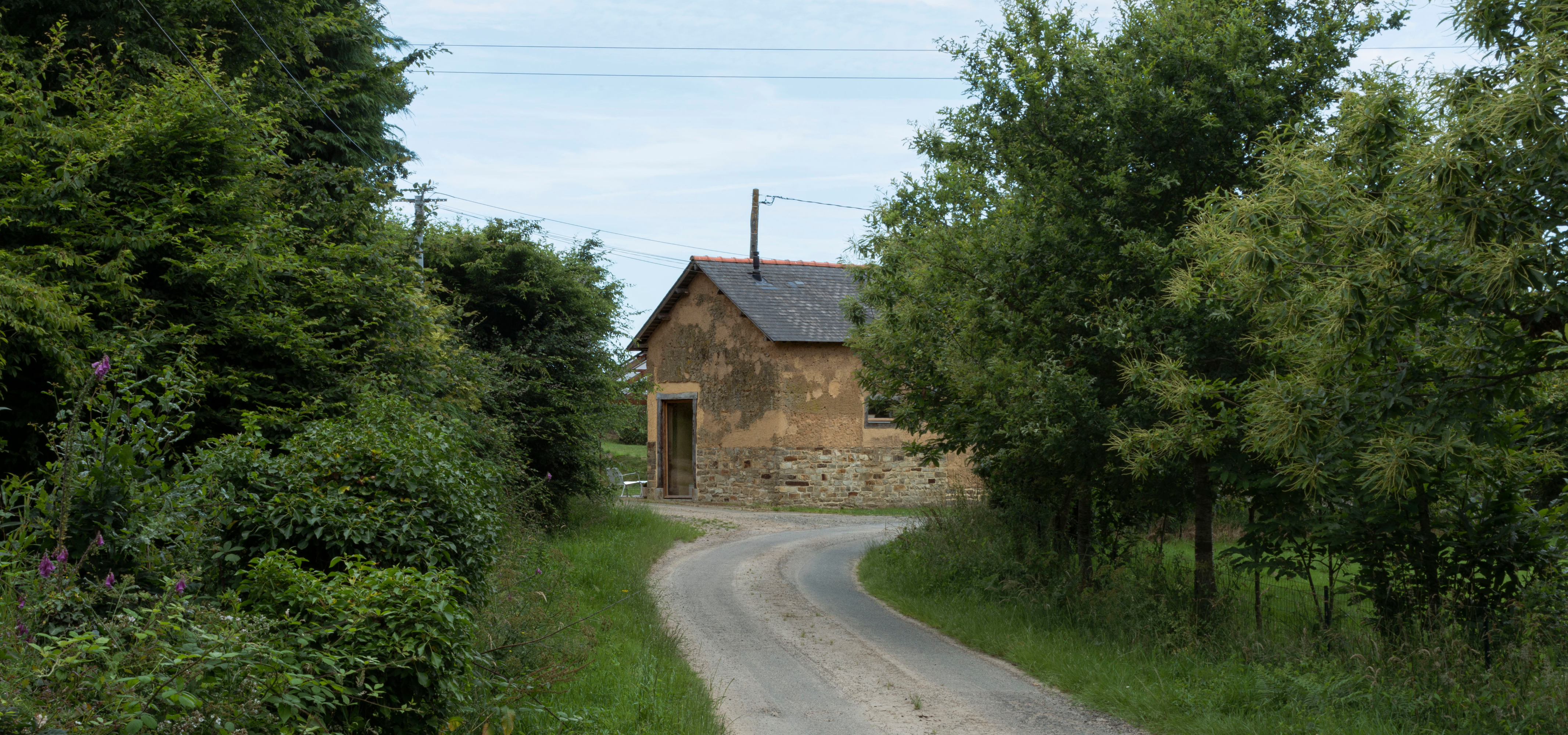 Réhabilitation d’une annexe agricole en bauge en gîte – rénovation de maison Territoire de Belfort Réhabilitation d’une annexe agricole en bauge en gîte – rénovation de maison Territoire de Belfort