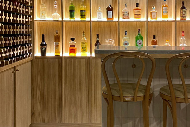 photo projet #3-renovation-cafe_restaurant-Annecy