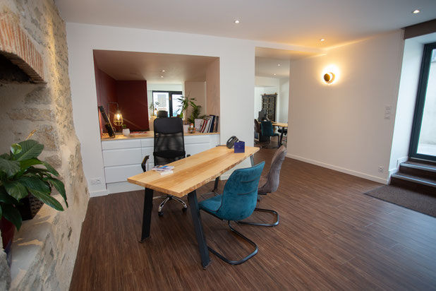 Une agence de voyage sur-mesure-rehabilitation-boutique_local-Vannes