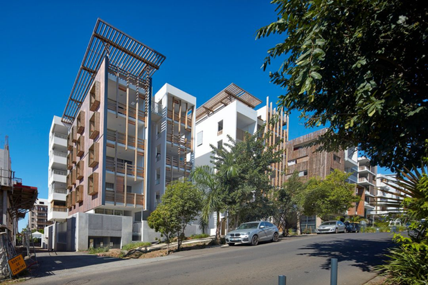 Logements / Commerces-construction-immeuble-Saint-Denis