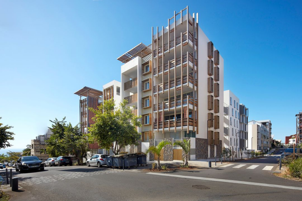 Logements / Commerces-construction-immeuble-Saint-Denis