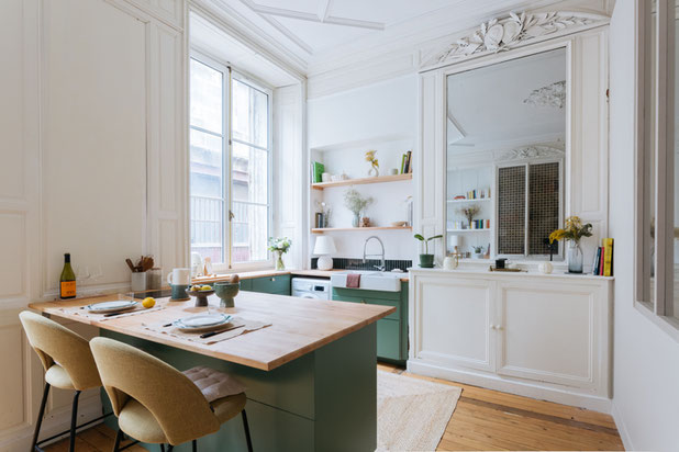 La cuisine et son îlot-renovation-appartement-Bordeaux