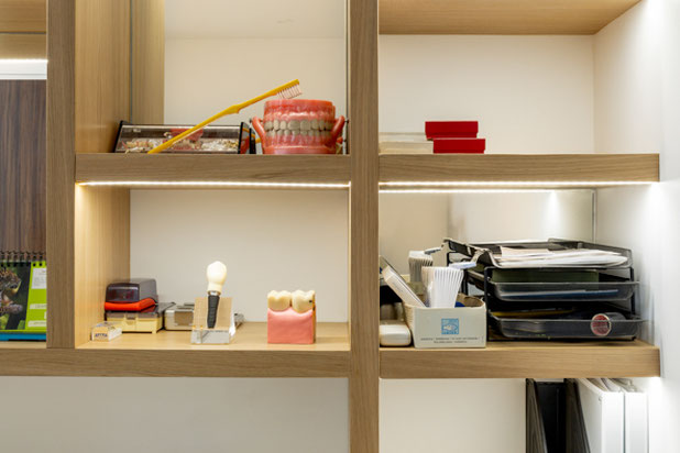 Bibliothèque sur-mesure-renovation-maison-Rosny-sous-Bois