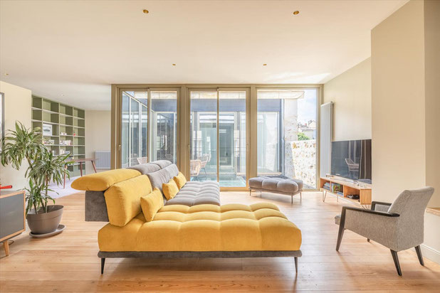 Salon-renovation-maison-Bordeaux