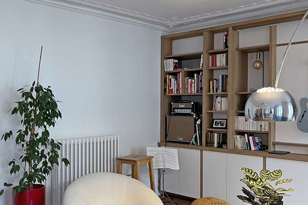 détail bibliothèque réalisée sur mesure-renovation-appartement-Paris