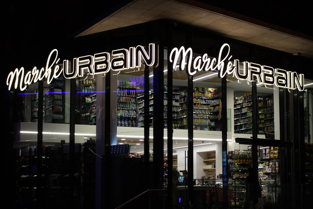 Facade Night-renovation-boutique_local-Paris