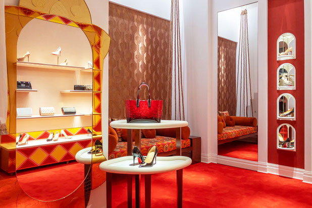 Espace femmes, Boutique Christian Louboutin-renovation-boutique_local-Tambon Khlong Wan
