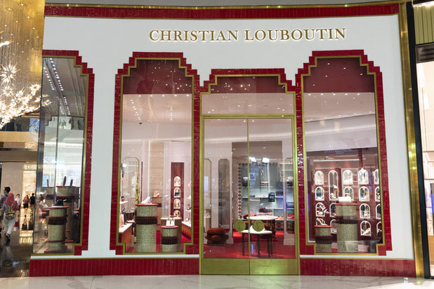 Façade Christian Louboutin-renovation-boutique_local-Tambon Khlong Wan