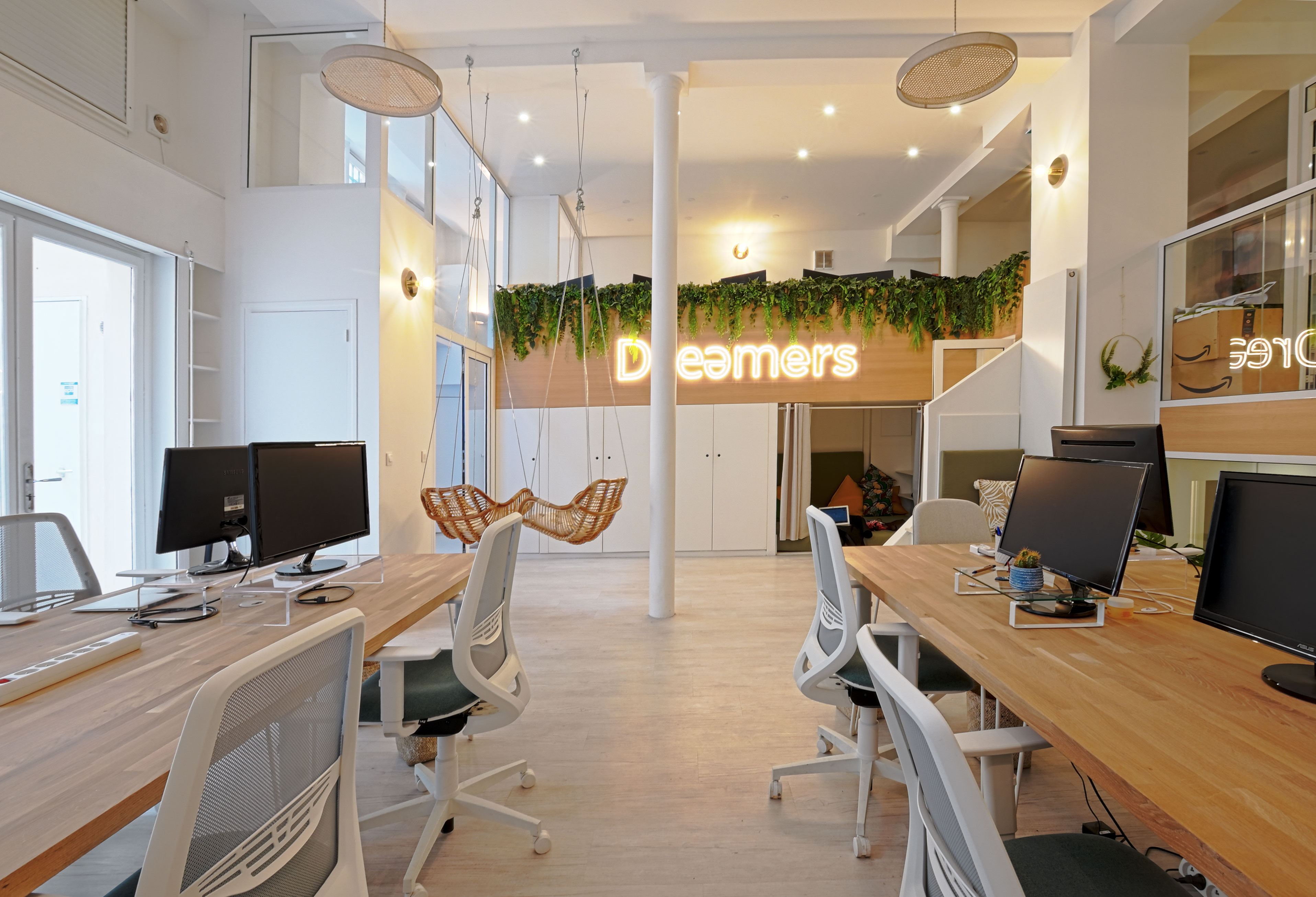 DREAMERS – aménagement de bureaux Meuse DREAMERS – aménagement de bureaux Meuse