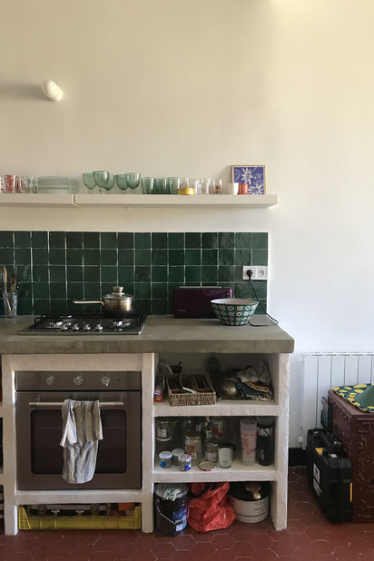 Cuisine en béton cellulaire-renovation-appartement-Marseille
