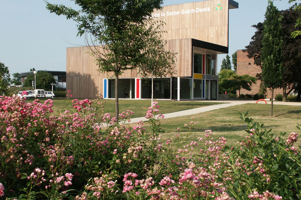 Vue lointaine-construction-equipement-Bobigny