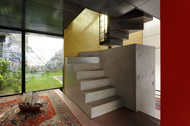 Escalier suspendu-construction-maison-Paris