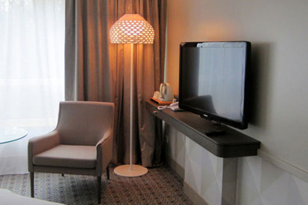 Chambre-renovation-hotel-Vichy