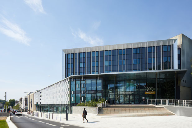 Parvis-agrandissement_extension-equipement-Angers