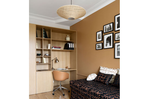 bureau sur-mesure en chêne-renovation-appartement-Vincennes