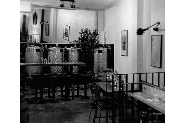 Cuves-renovation-cafe_restaurant-Paris