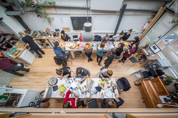 Table multifonctions-amenagement-bureaux-Paris