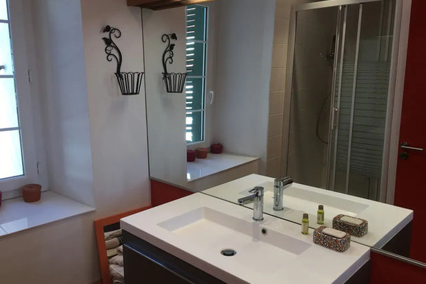 Salle de bain-renovation-appartement-Saint-Jean-de-Luz