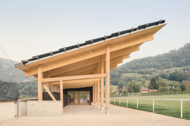 Dingy-Saint-Clair- VESTIAIRE ET CLUB-HOUSE-construction-equipement-Dingy-Saint-Clair