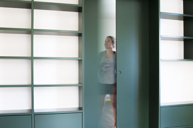 Bibliothèque - salon-rehabilitation-appartement-Annemasse