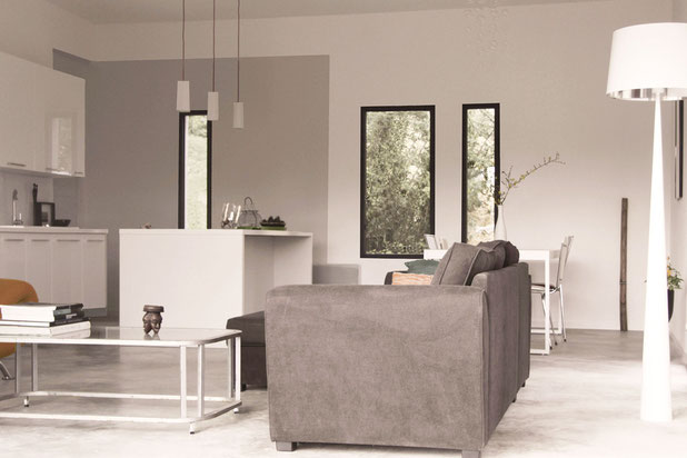 L'espace séjour et cuisine en second plan-construction-maison-Campagnan