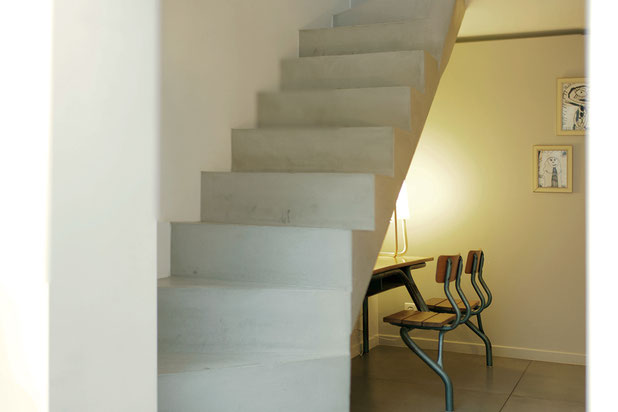 ESCALIER BETON-agrandissement_extension-maison-Montreuil