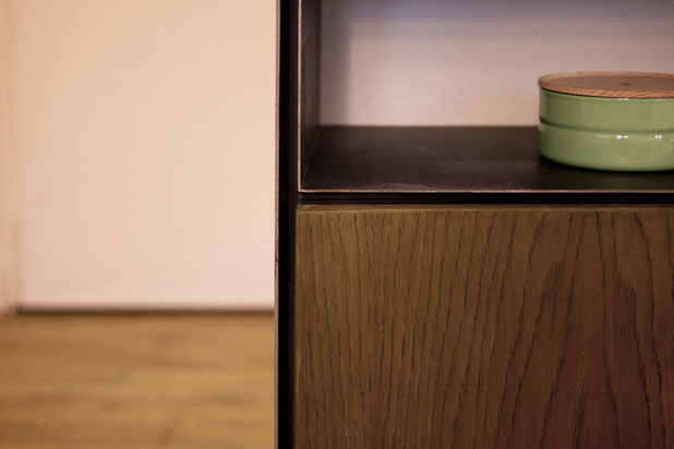 Détail de meuble intégré-rehabilitation-appartement-Paris