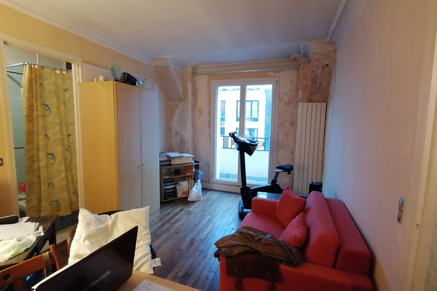 Pièce de vie avant travaux-renovation-appartement-Paris