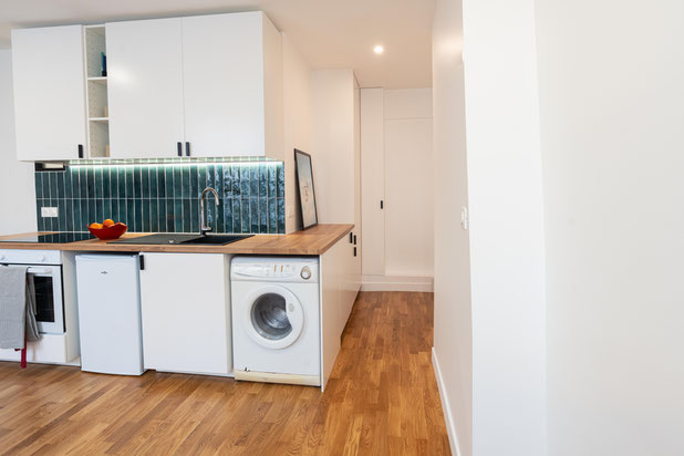 Entrée et cuisine-renovation-appartement-Paris