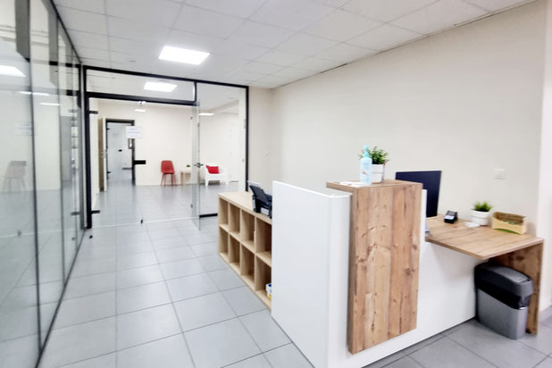 Accueil-amenagement-boutique_local-Brie-Comte-Robert
