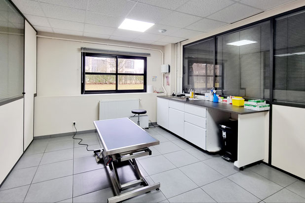 Salle de consultation-amenagement-boutique_local-Brie-Comte-Robert