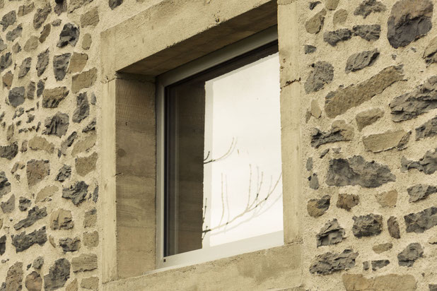 GRANGE - RENOVATION ET AMENAGEMENT - SALERS-renovation-maison-Salers